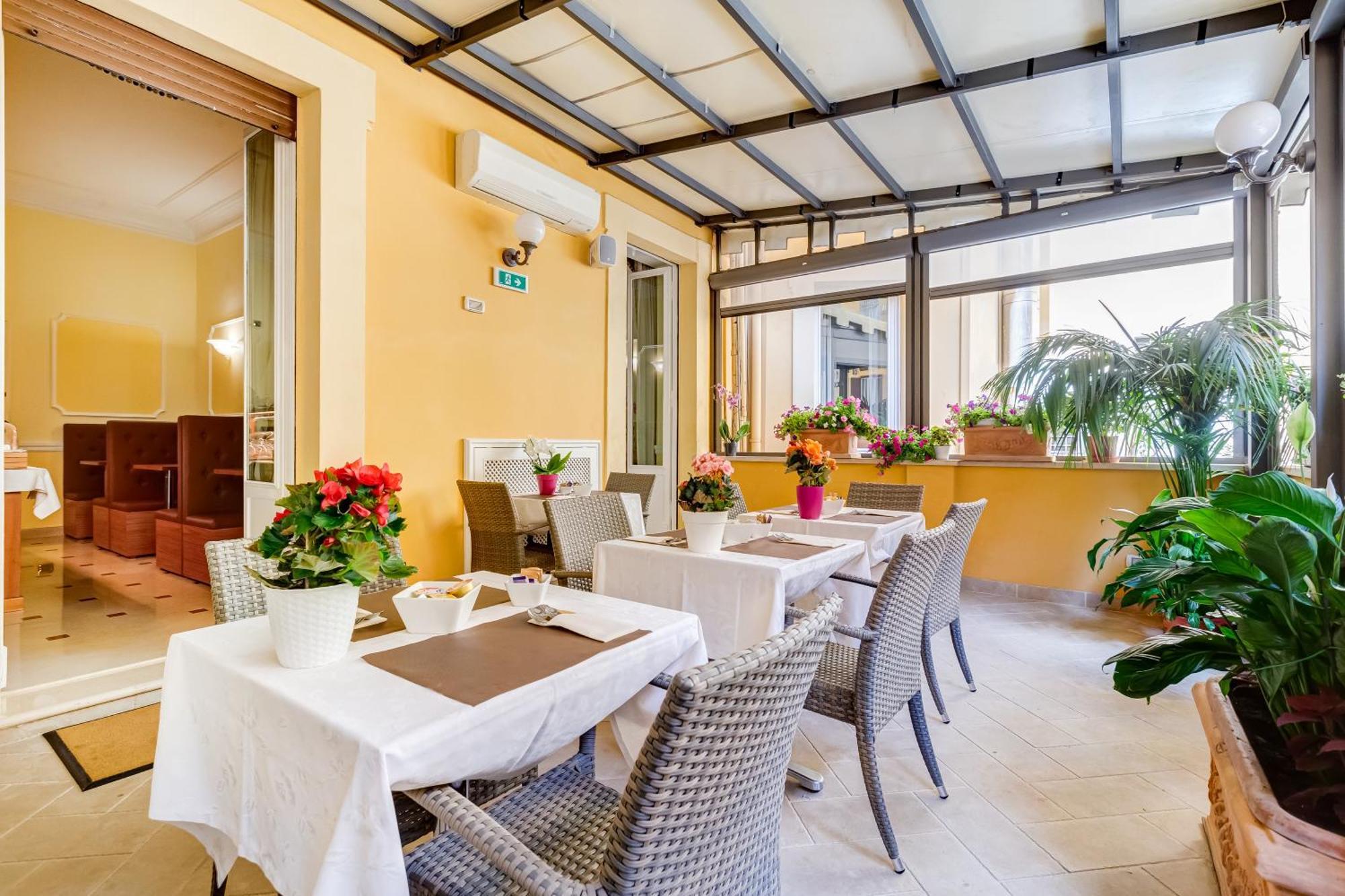 Hotel Cellini Rome Luaran gambar