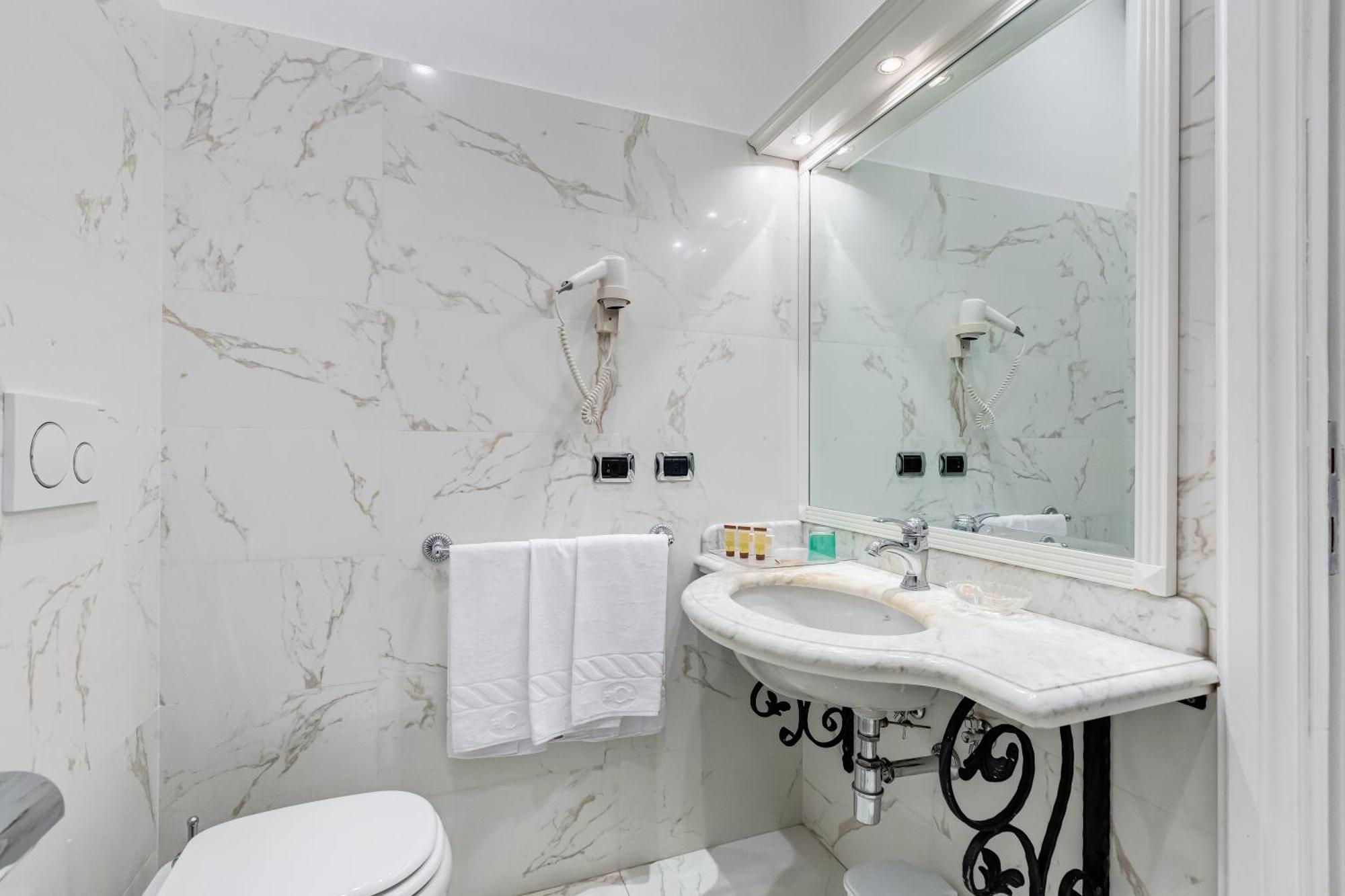 Hotel Cellini Rome Luaran gambar